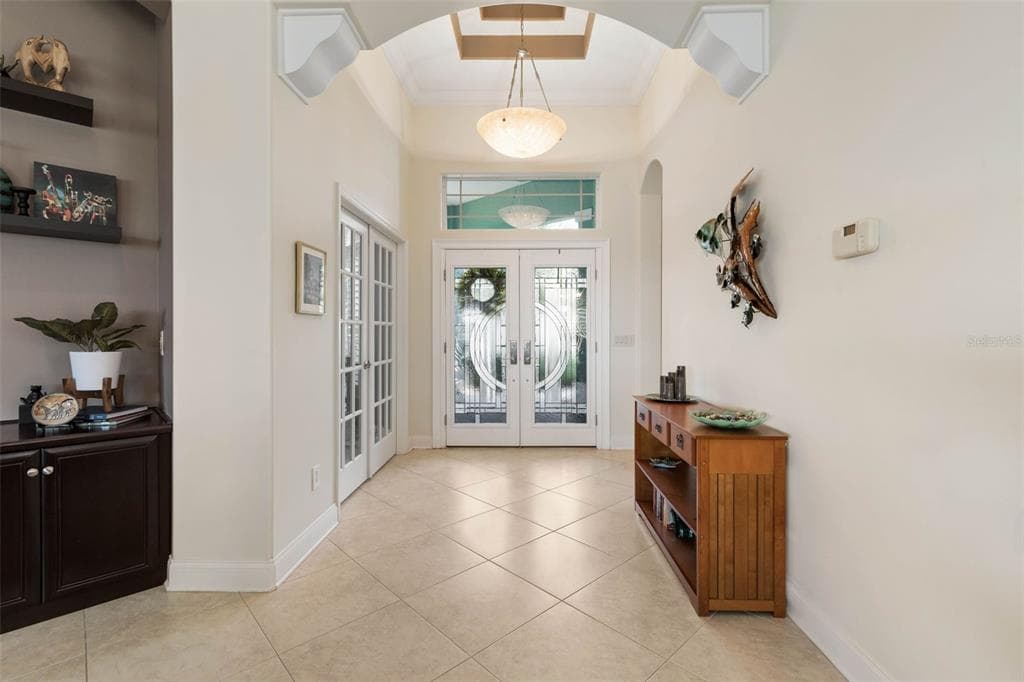 127 S RIVERWALK DRIVE photo 3
