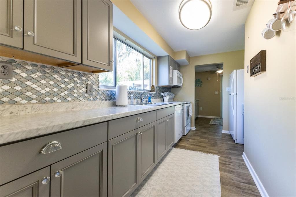 120 LITTLE ORANGE LAKE DRIVE photo 17