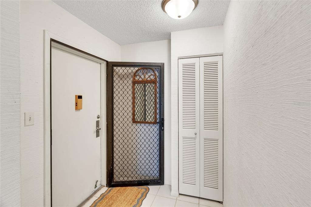 8764 MIDNIGHT PASS ROAD A201 photo 8