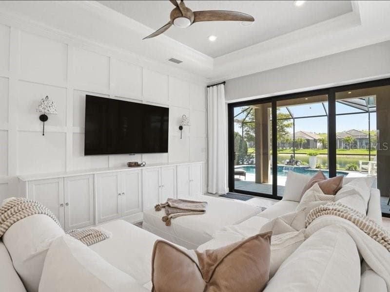 6243 PLATEAU COURT photo 6