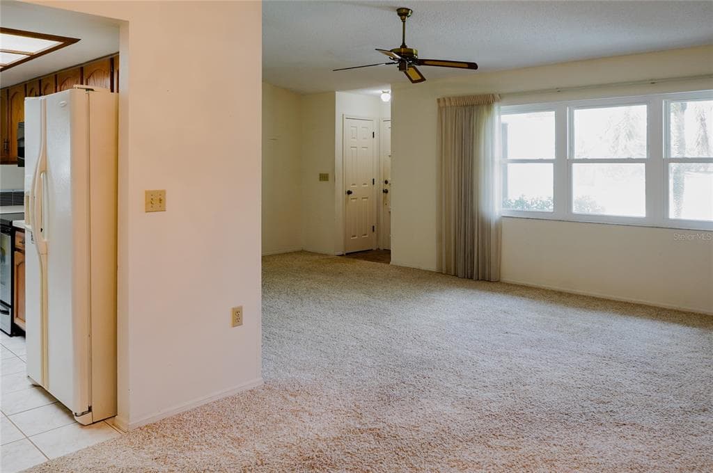 105 WOODINGHAM DRIVE photo 6