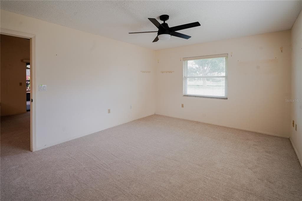 105 WOODINGHAM DRIVE photo 9