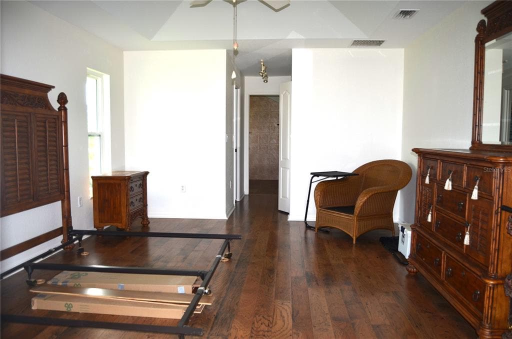 4 PINEHURST PLACE photo 11