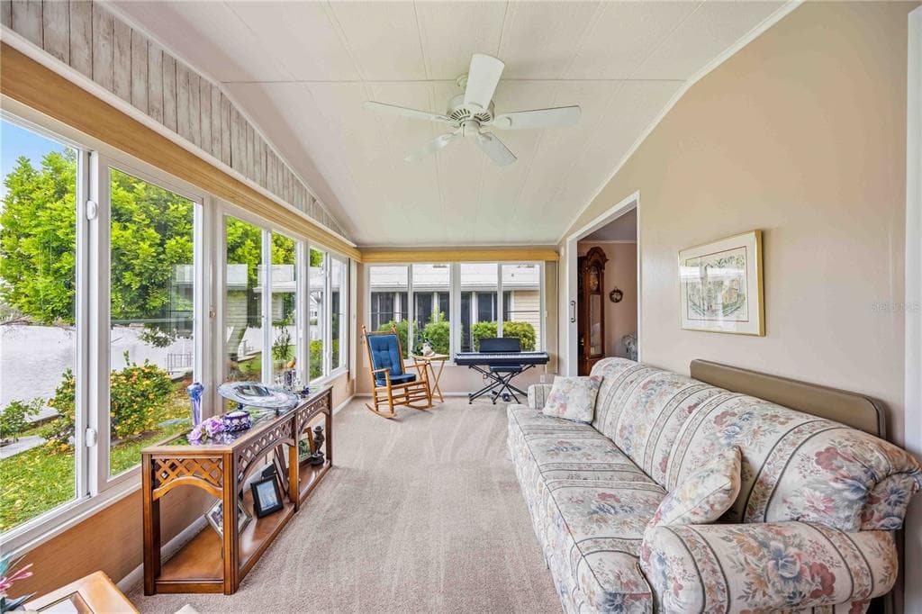 162 BERMUDA WAY photo 7