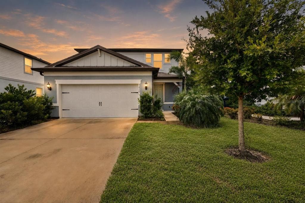 9426 LAMINE WAY photo 1