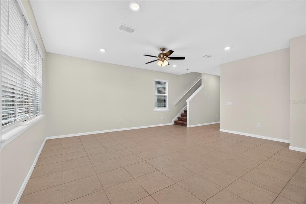 9426 LAMINE WAY photo 20