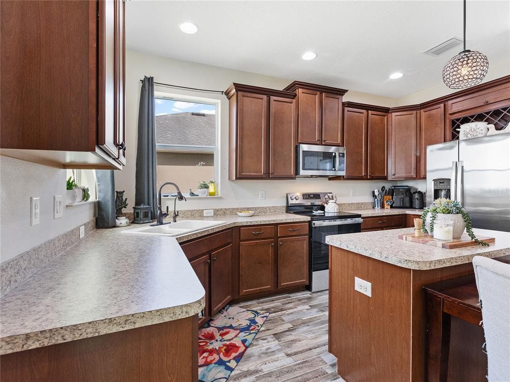 11323 80TH STREET E photo 12