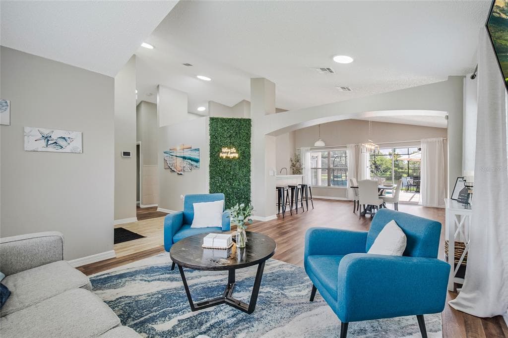 5112 VIOLET LANE photo 9