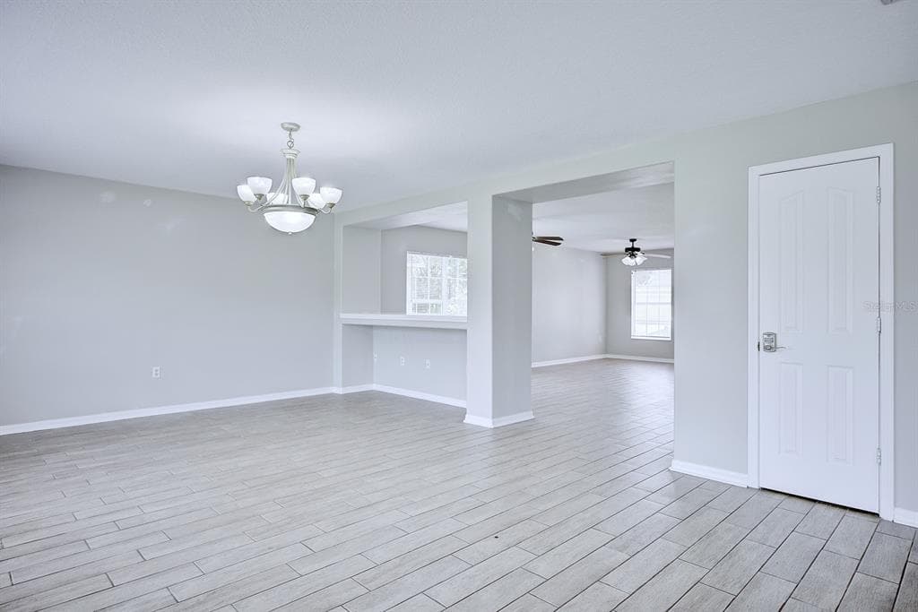 7508 HUNTERS GREENE CIRCLE photo 18