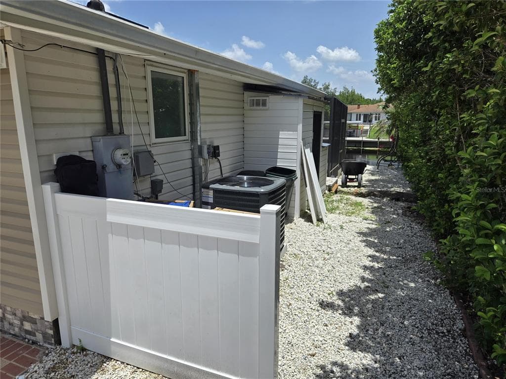2625 HARRIS BOULEVARD photo 7