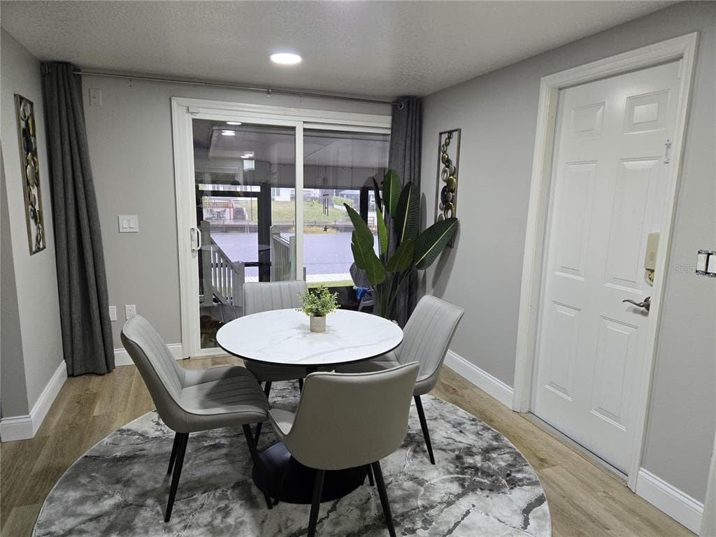 2625 HARRIS BOULEVARD photo 3