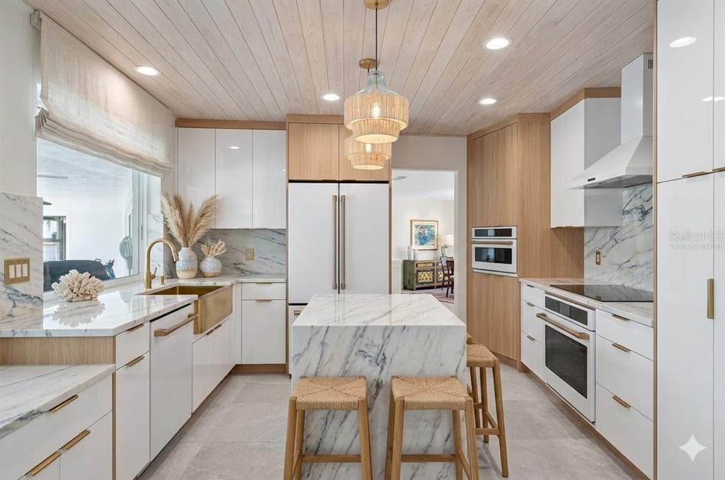 812 SNUG ISLAND photo 10