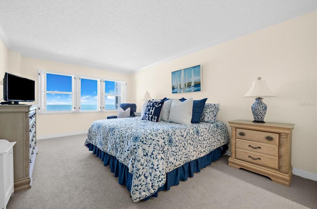 255 THE ESPLANADE N 701 photo 9