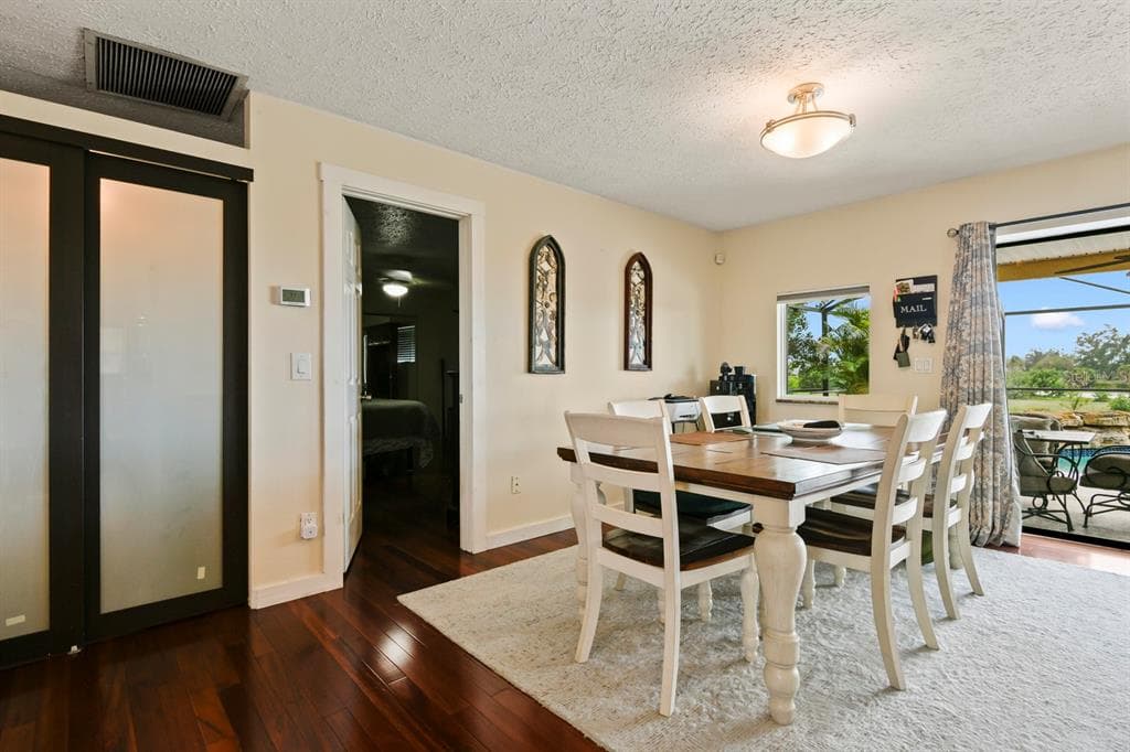744 FLAMINGO DRIVE photo 17