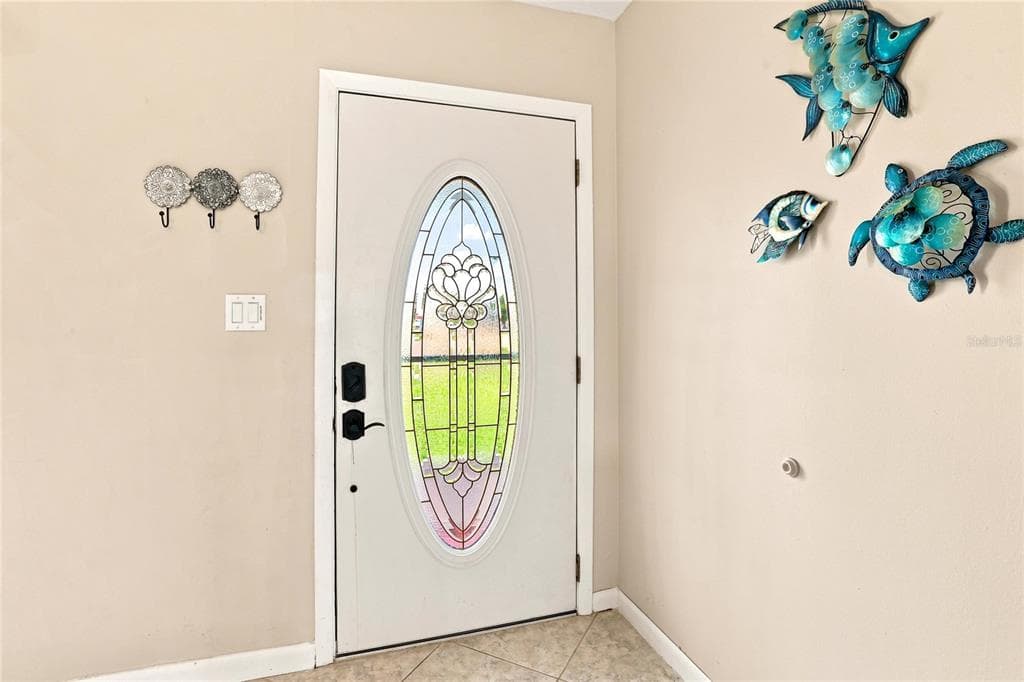 2198 HUTT COURT photo 6