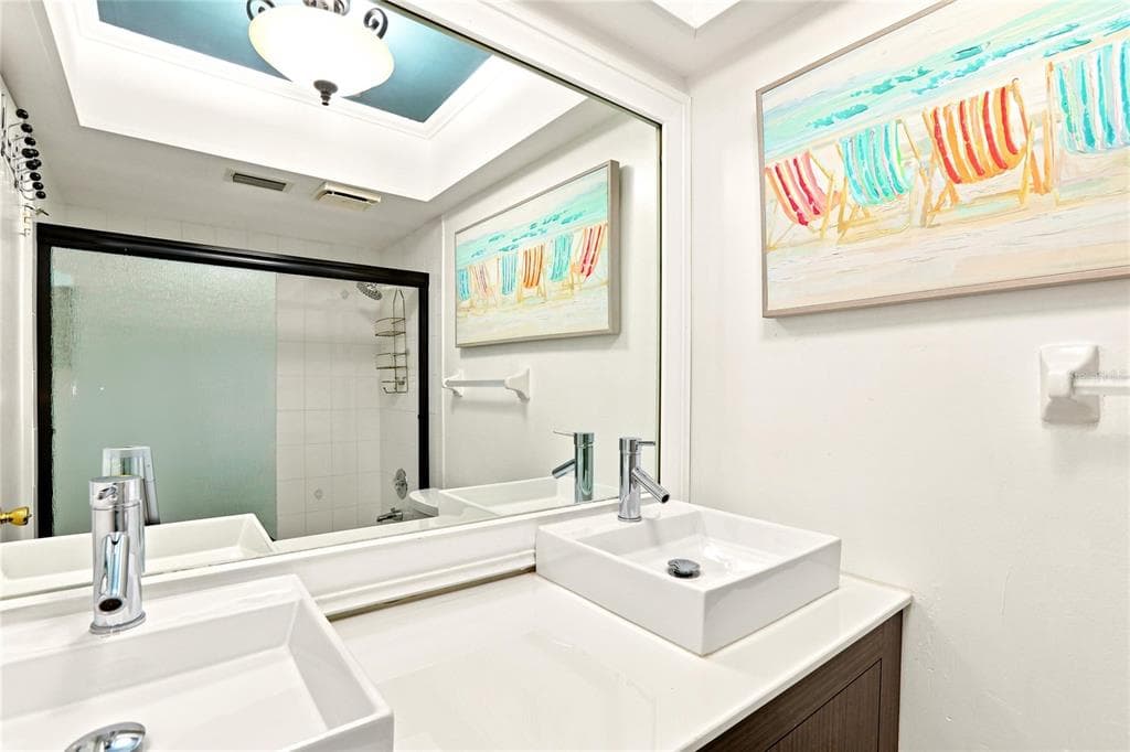 2198 HUTT COURT photo 12