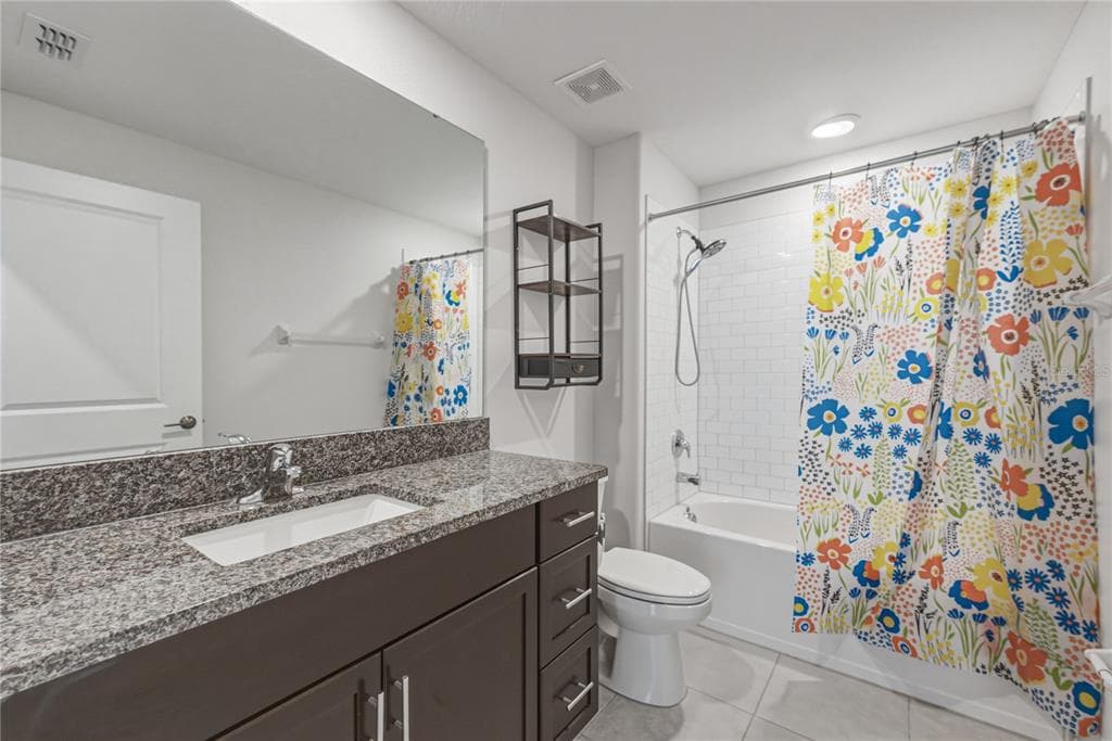 4334 TROTTERS WAY photo 25