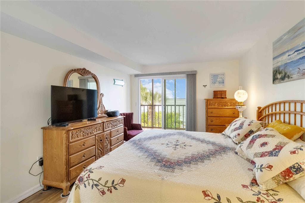 14459 RIVER BEACH DRIVE 125 photo 23