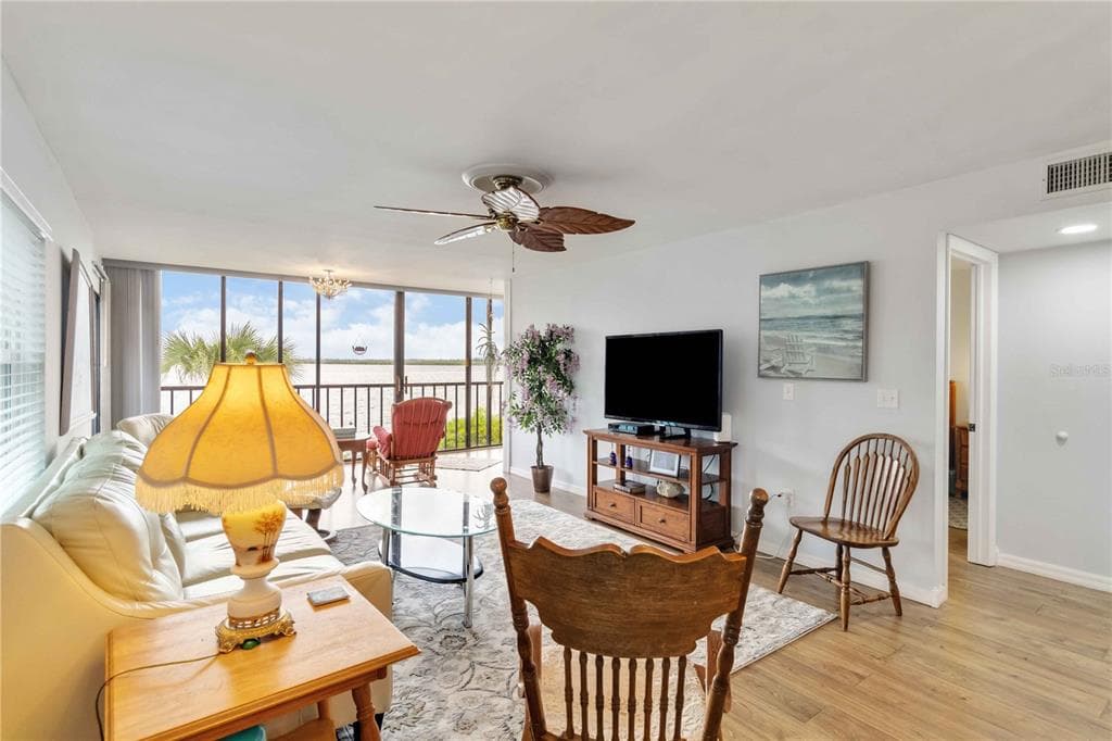 14459 RIVER BEACH DRIVE 125 photo 5