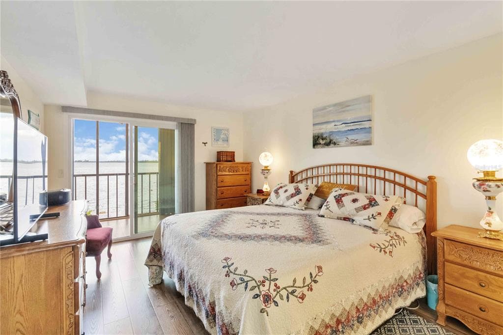 14459 RIVER BEACH DRIVE 125 photo 24