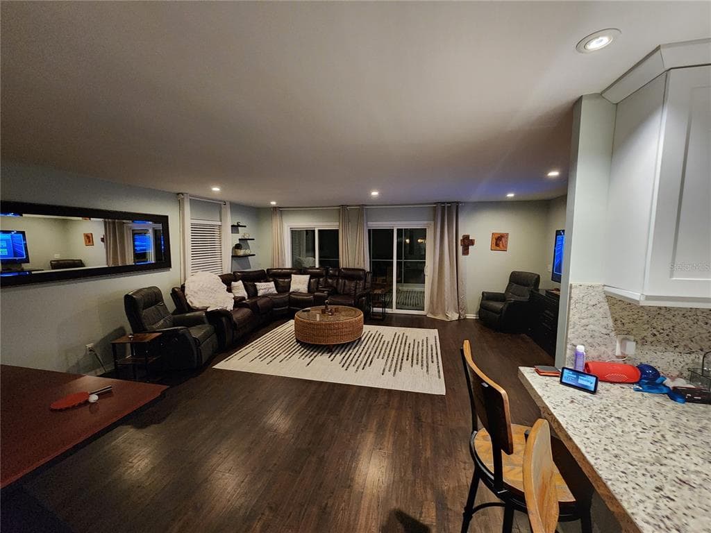 149 SEA ISLE CIRCLE photo 2