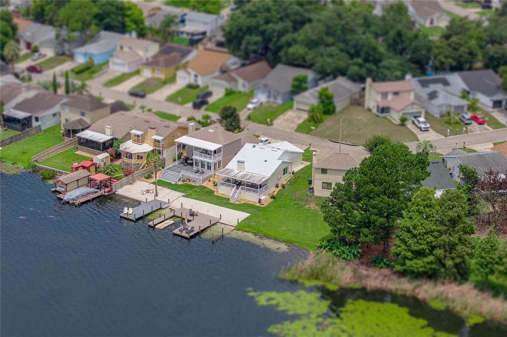 679 LAKE DEXTER CIRCLE photo 5