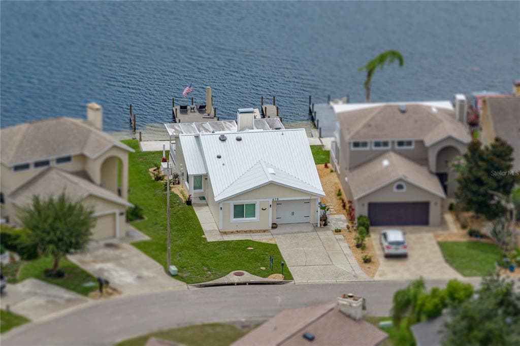 679 LAKE DEXTER CIRCLE photo 4