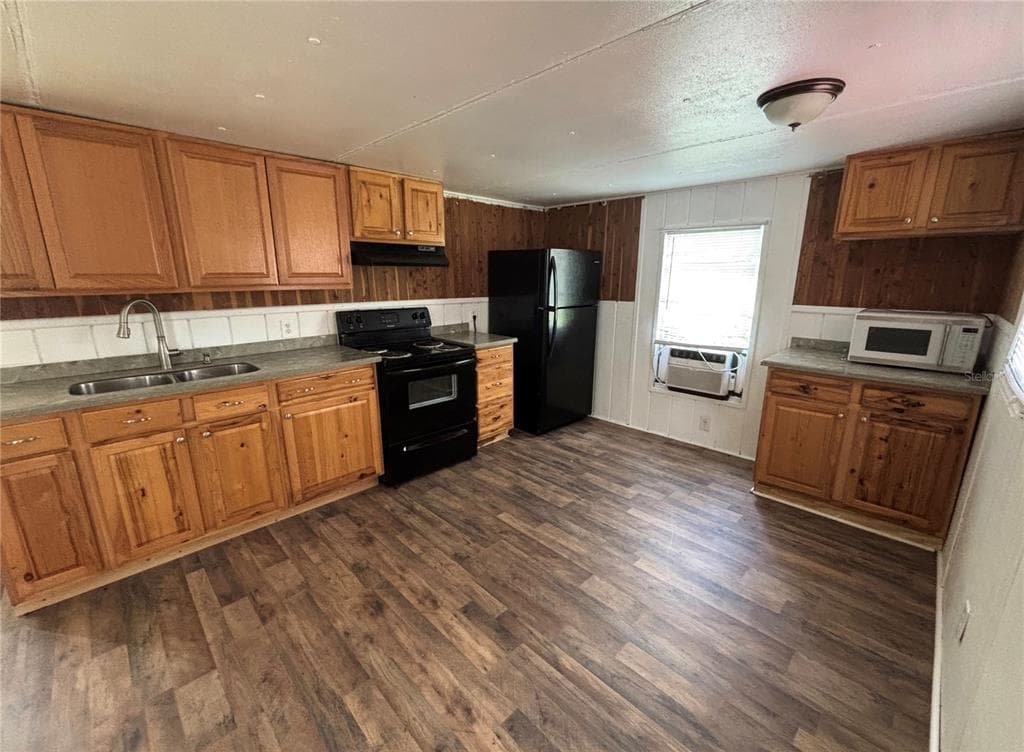 18225 SE 22ND PLACE photo 11