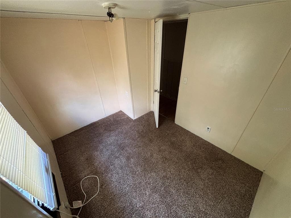 18225 SE 22ND PLACE photo 21
