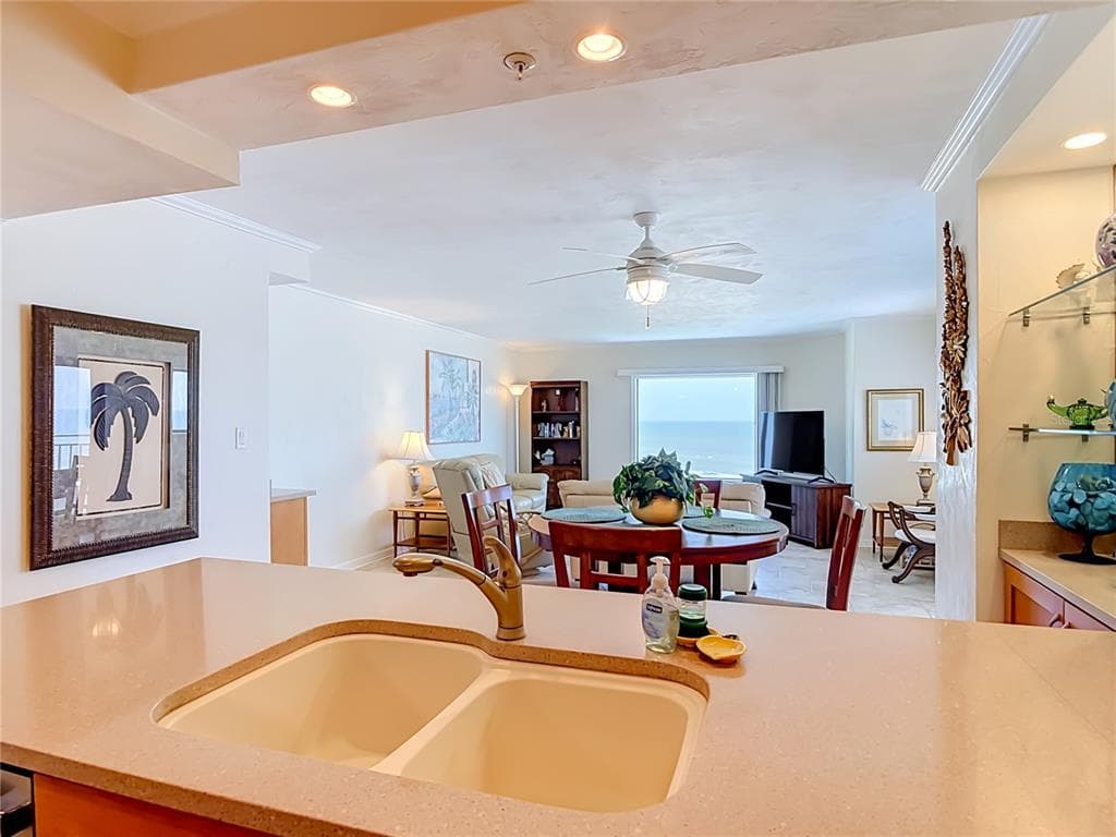 5207 S ATLANTIC AVENUE 422 photo 13