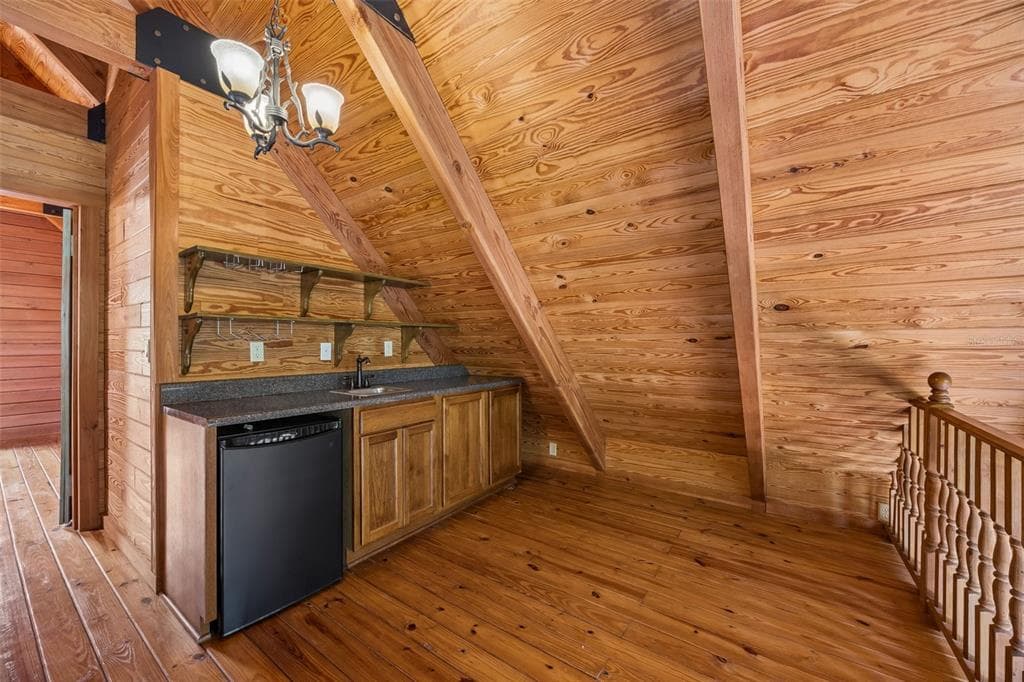 152 PIONEER TRAIL photo 23