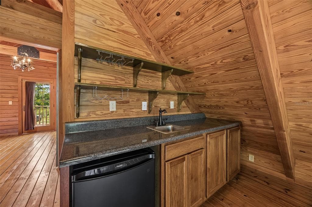 152 PIONEER TRAIL photo 25