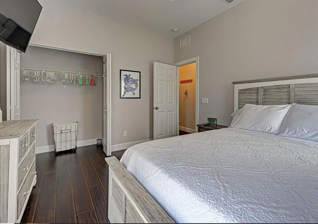 6324 SCORPIO AVENUE photo 9