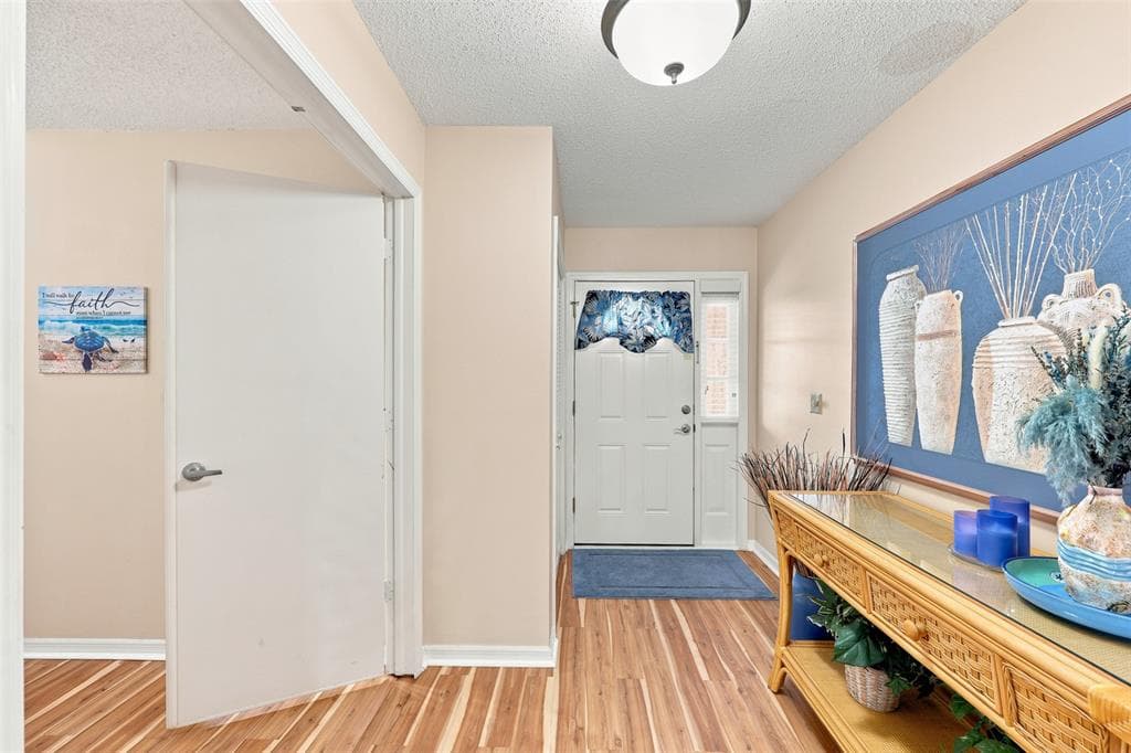 1002 EL RANCHO DRIVE photo 5
