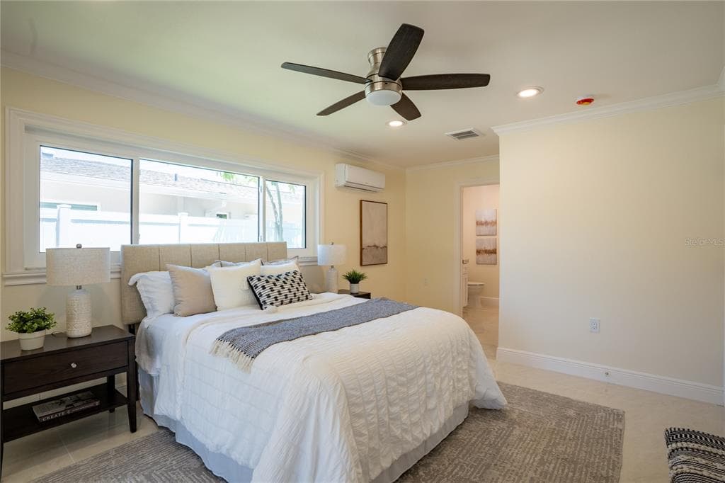 5119 VENETIAN BOULEVARD NE photo 16