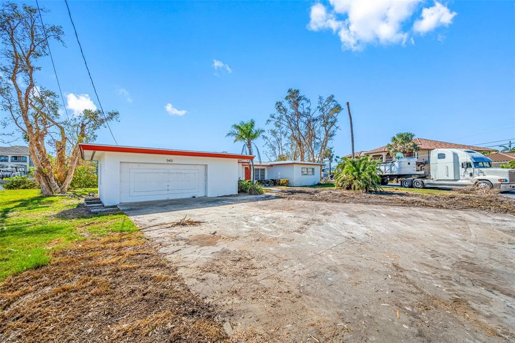 5412 PALI WAY photo 13