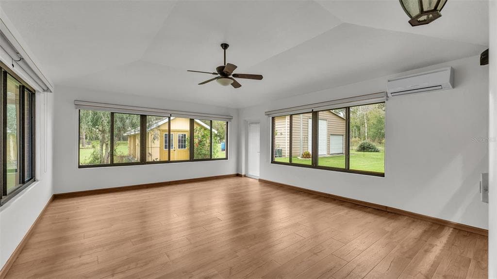 9240 MOORE ROAD photo 13