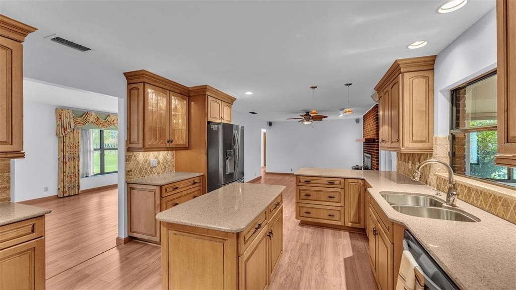 9240 MOORE ROAD photo 22