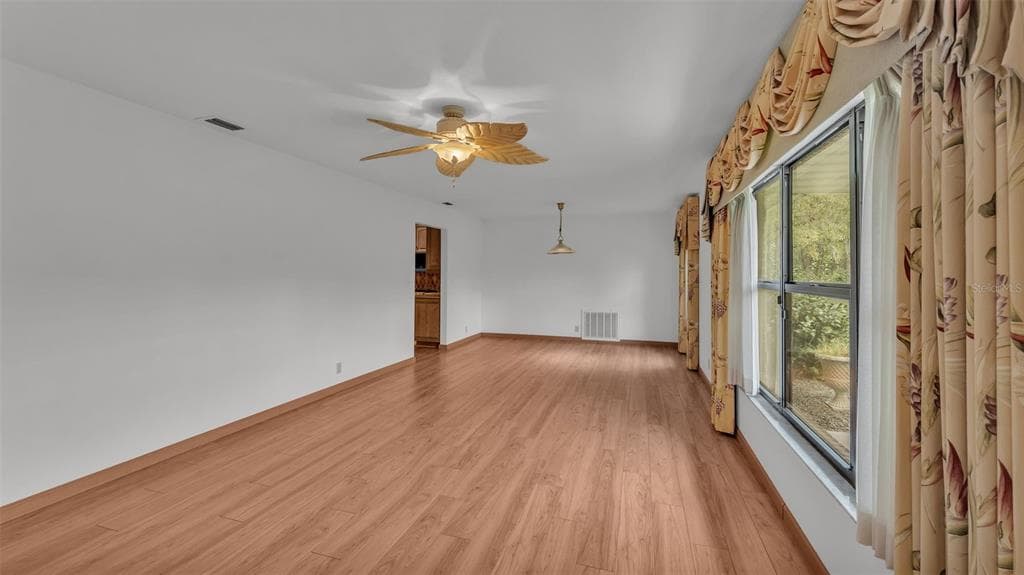 9240 MOORE ROAD photo 15