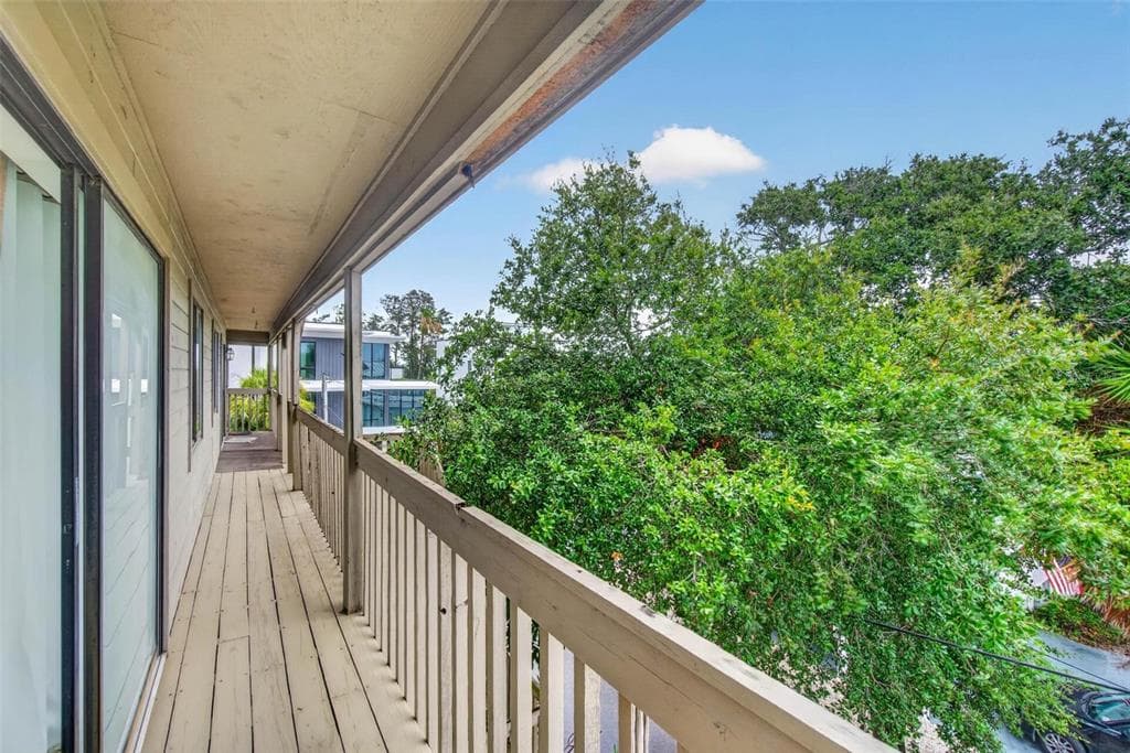 300 BEACH TRAIL 201 photo 15