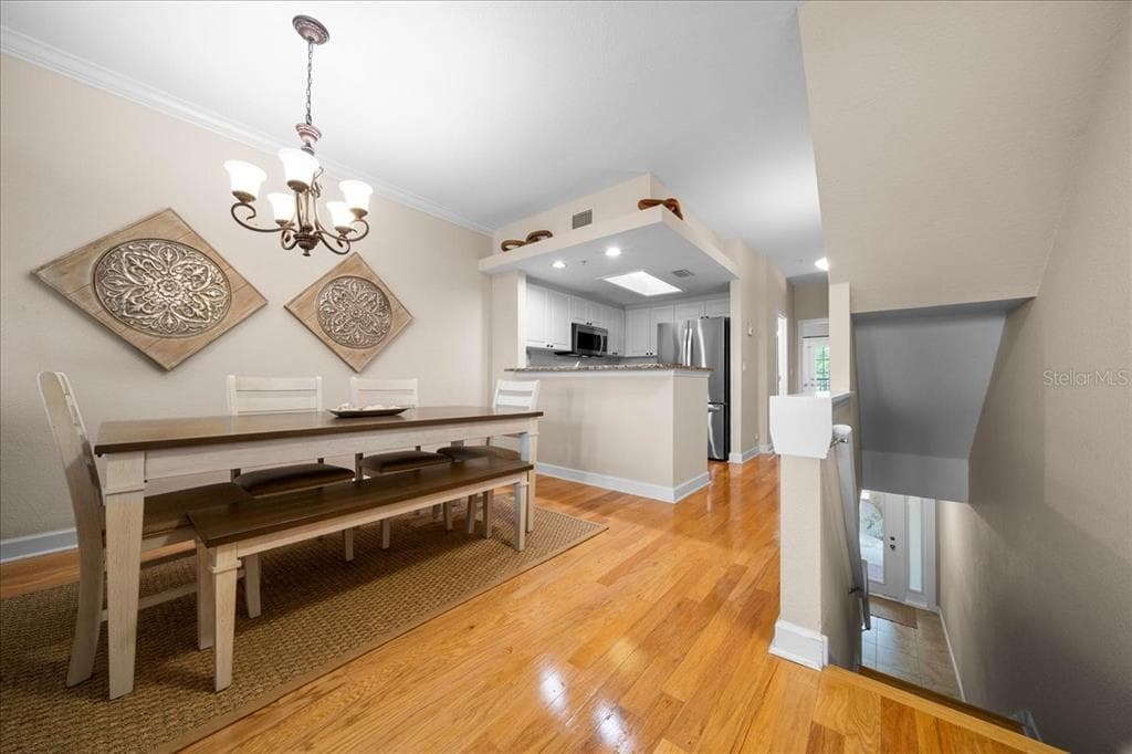 158 BRENT CIRCLE photo 13