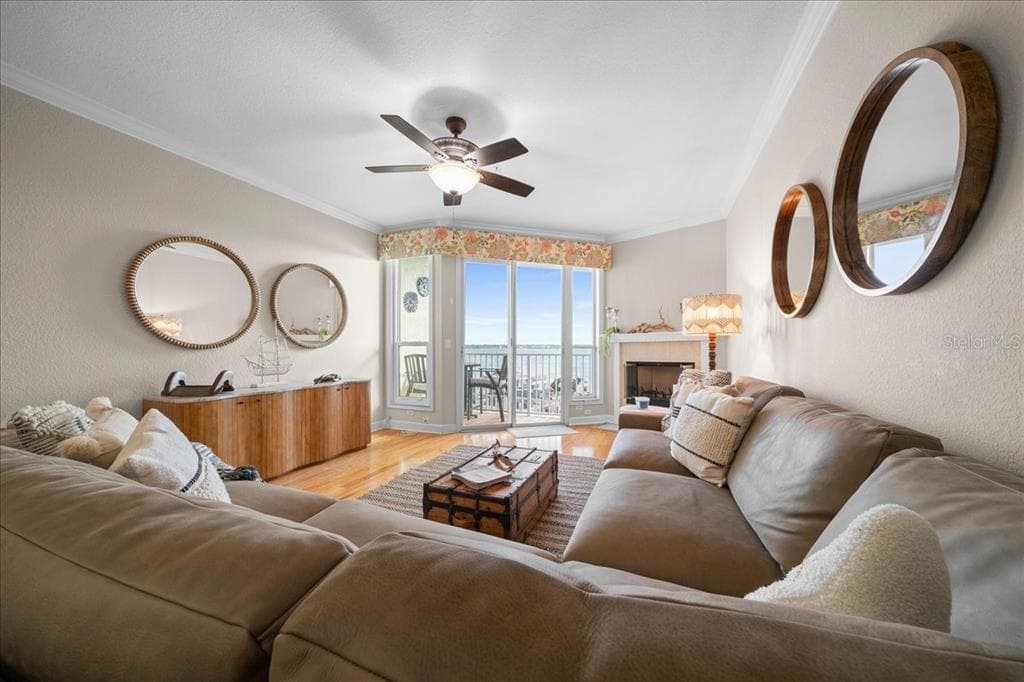 158 BRENT CIRCLE photo 16