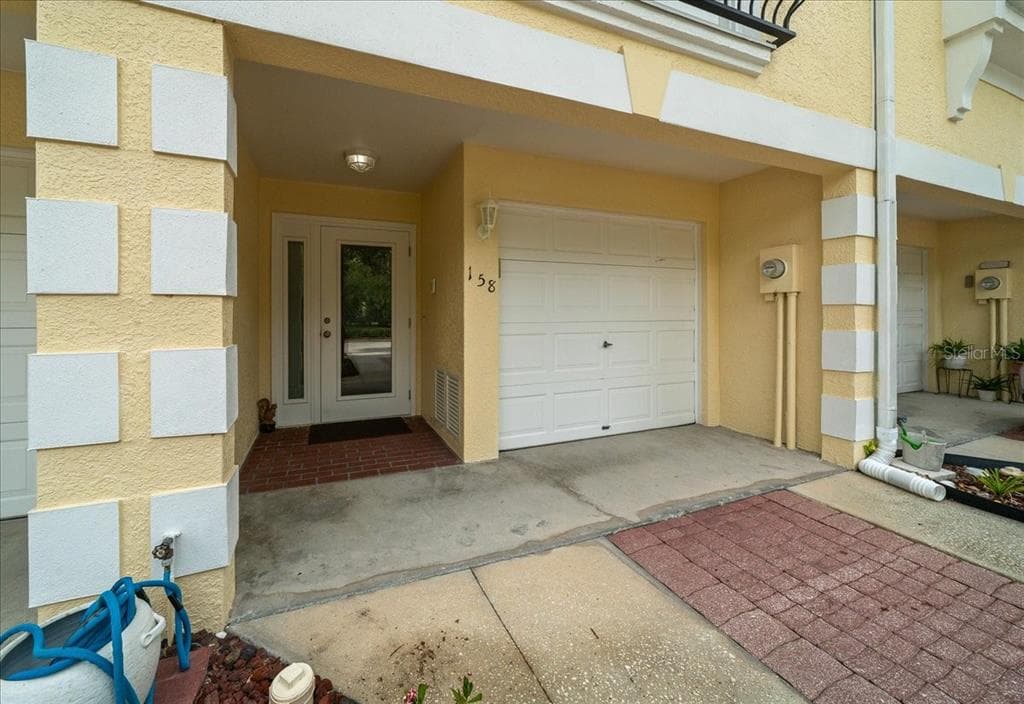158 BRENT CIRCLE photo 3