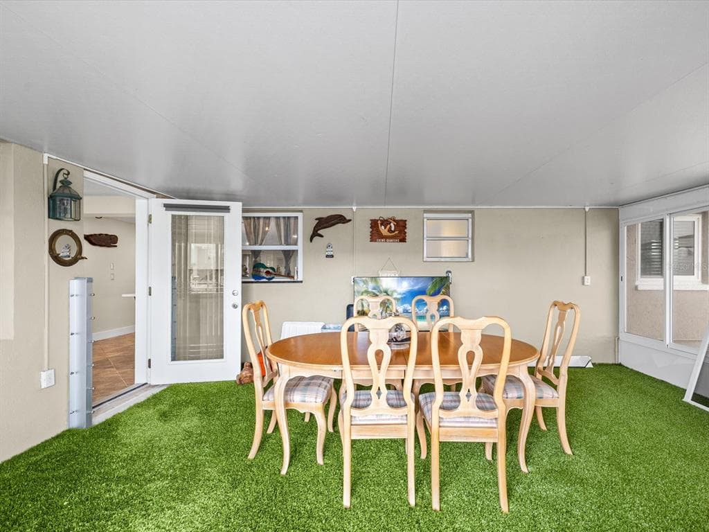 13521 VERONICA DRIVE photo 23