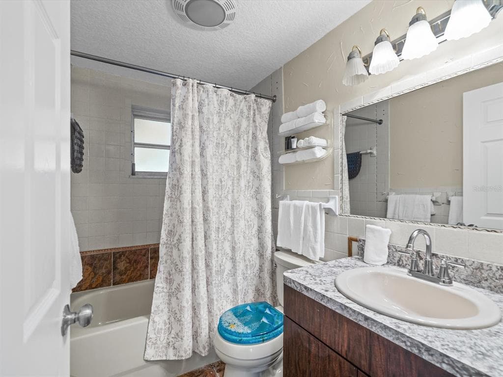 13521 VERONICA DRIVE photo 21