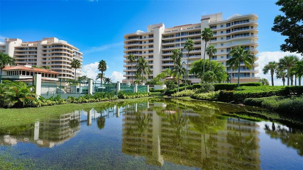 3080 GRAND BAY BOULEVARD 515 photo 21