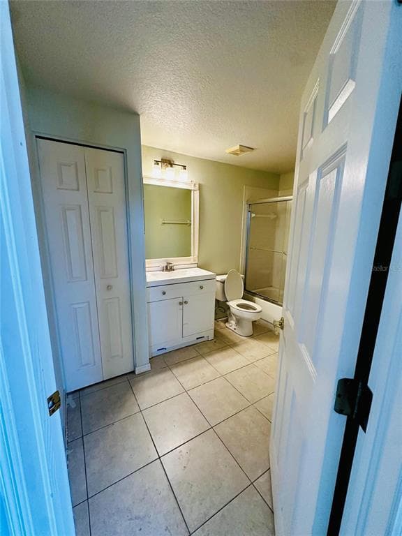 801 SILVERTHORN LANE photo 9