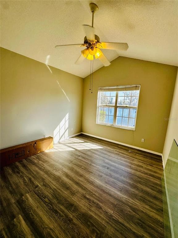 801 SILVERTHORN LANE photo 8