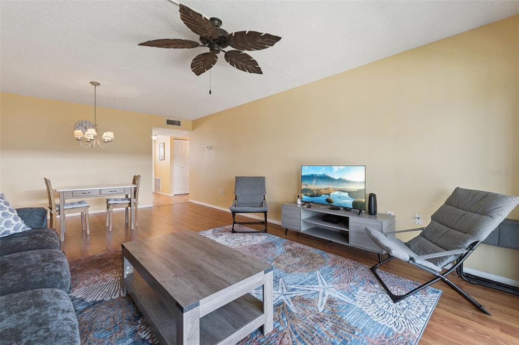 315 N CAUSEWAY B302 photo 16