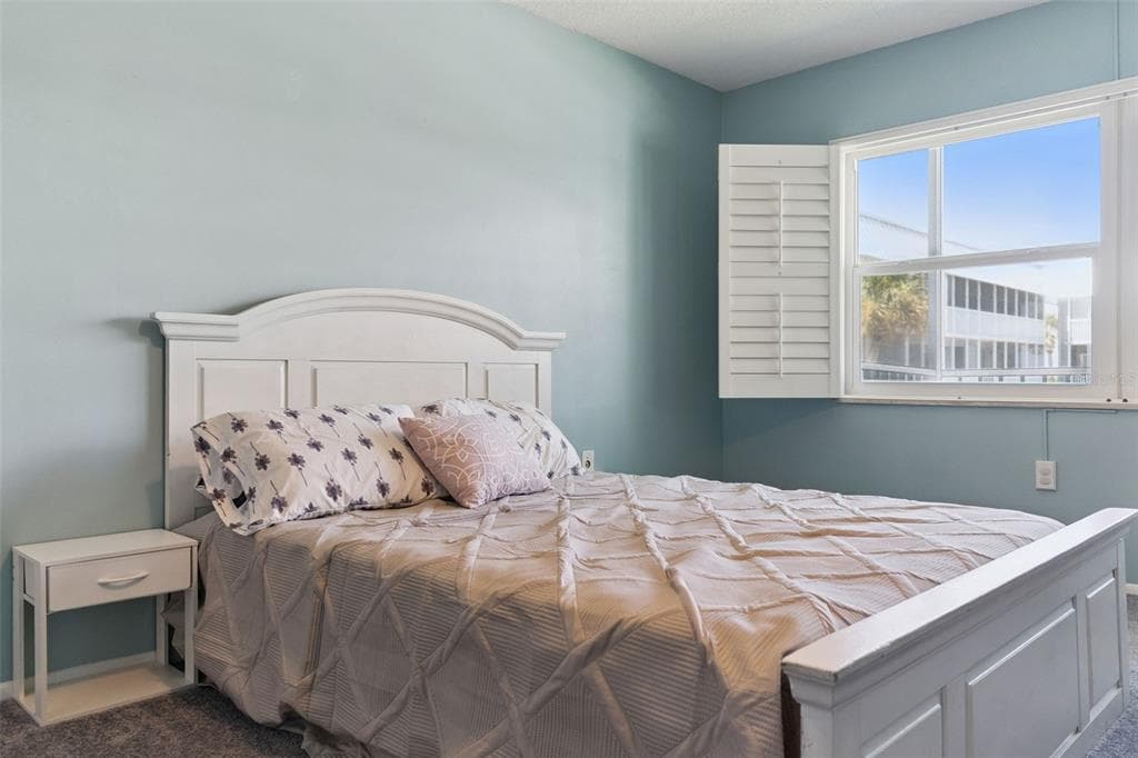 315 N CAUSEWAY B302 photo 22